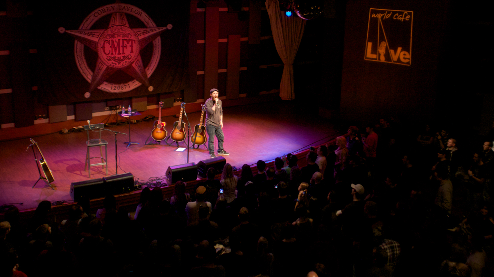 An evening with Corey Taylor
World Cafe Live
Philadelphia, PA
December 6, 2011
